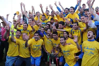 الفريق الفائز بالدوري 2011 – 2012