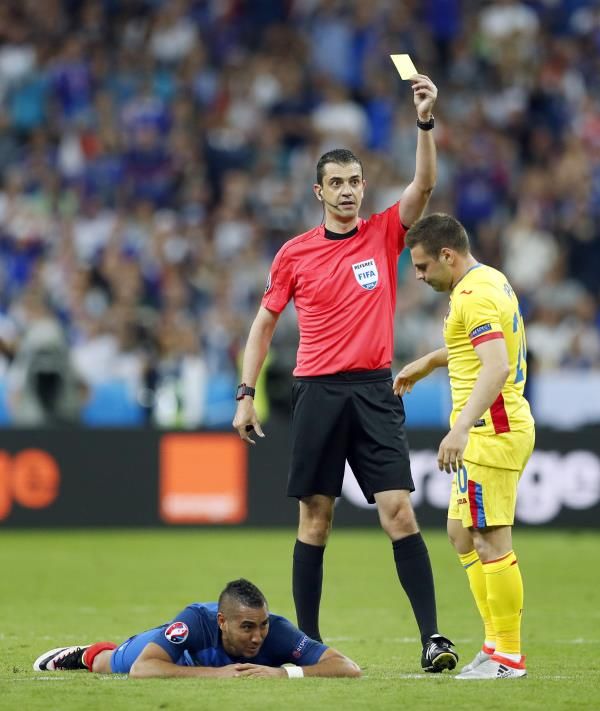 2016-06-10t204101z_108592861_mt1aci14431767_rtrmadp_3_soccer-euro-fra-rom_reuters
