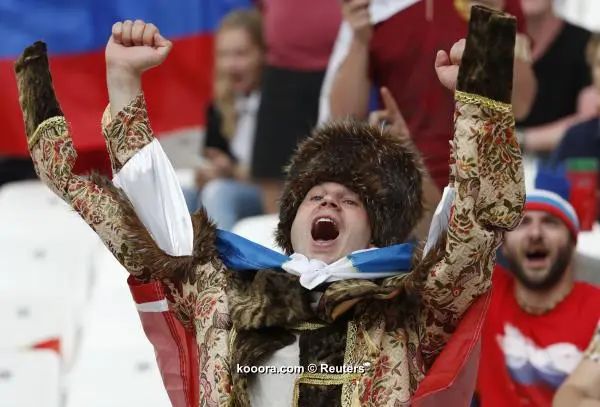 ?i=reuters%2f2016-06-11%2f2016-06-11t182340z_108671020_mt1aci14433104_rtrmadp_3_soccer-euro-eng-rus_reuters