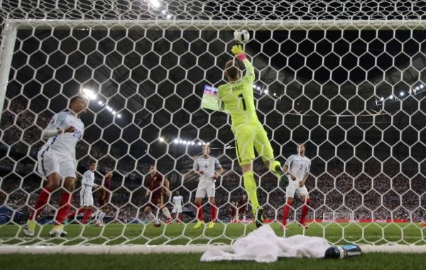 2016-06-11t201816z_10970741_lr1ec6b1ke5qt_rtrmadp_3_soccer-euro-eng-rus_reuters