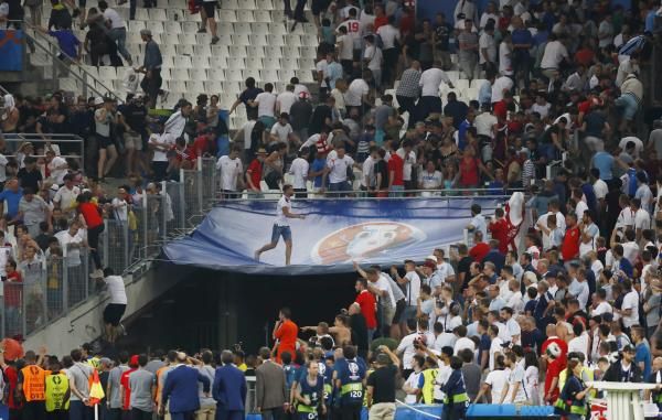 2016-06-11t205657z_108680217_mt1aci14433520_rtrmadp_3_soccer-euro-eng-rus_reuters