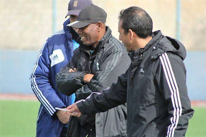 الطاقم الفني