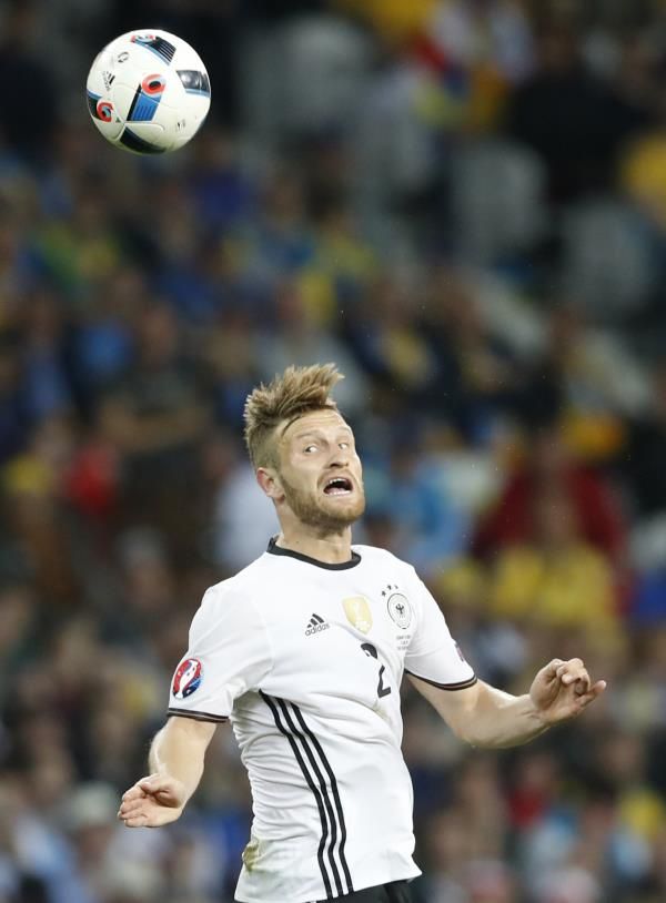  شكودران موستافي