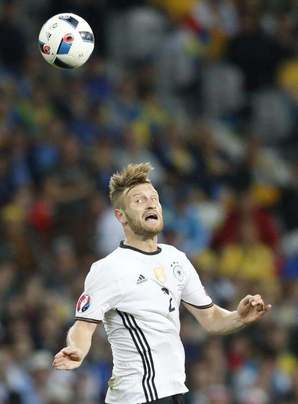  شكودران موستافي