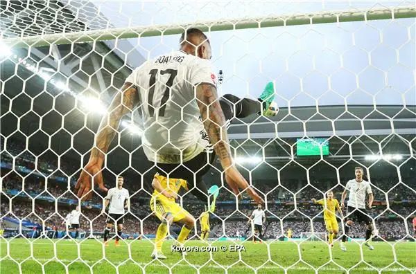 ?i=epa%2fsoccer%2f2016-06%2f2016-06-12%2f2016-06-12-05360209_epa