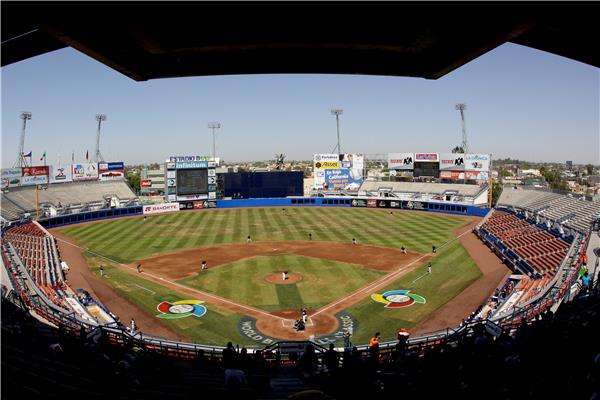 ملعب بيسبول