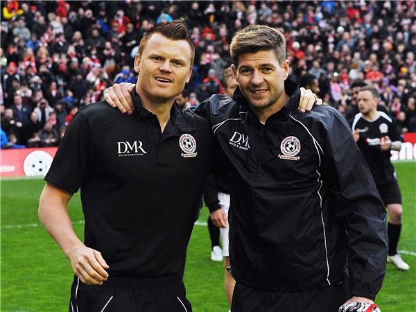 جون أرني ريسه مع جيرارد