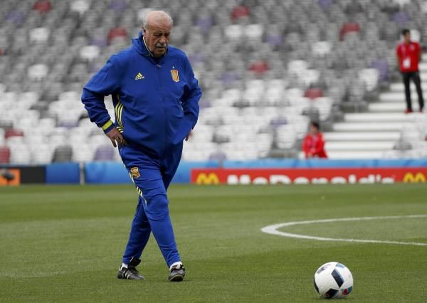 2016-06-12t160456z_1181861145_lr1ec6c18nyb7_rtrmadp_3_soccer-euro-esp_reuters