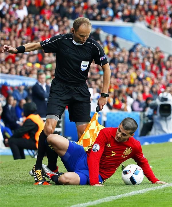 تدخل موراتا على الحكم 