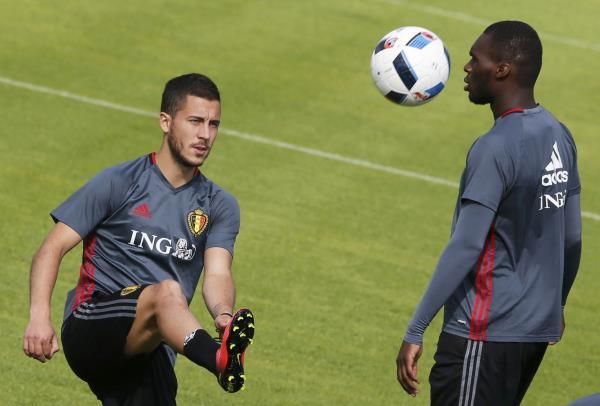 2016-06-10t170150z_1039586192_lr1ec6a1baszu_rtrmadp_3_soccer-euro-bel_reuters