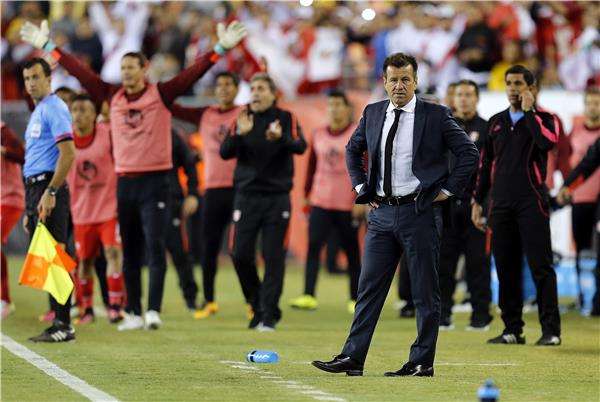 كارلوس دونجا