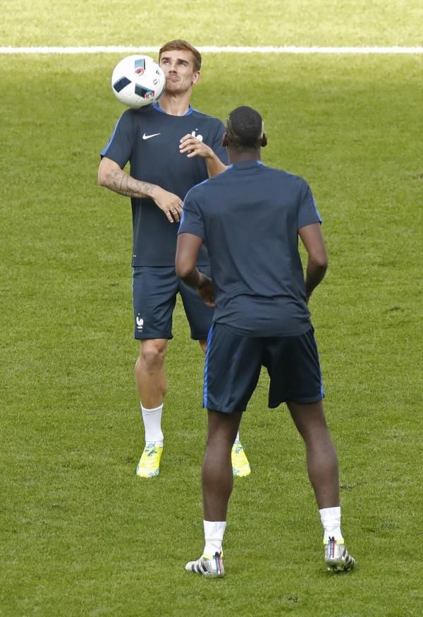 بوجبا وجريزمان