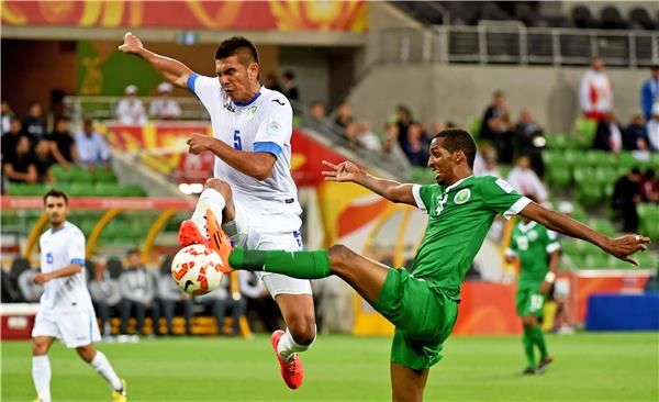 عبد الله الزوري (يمين)