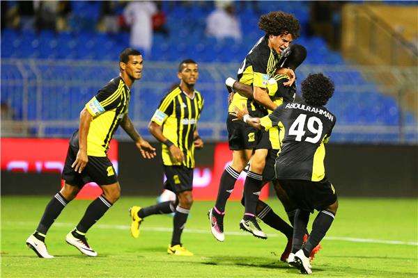 لاعبو الاتحاد