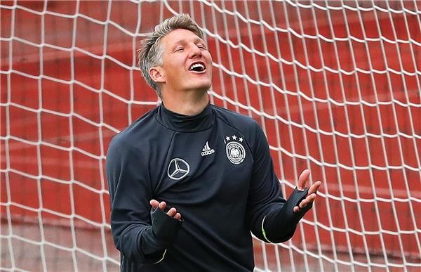 باستيان شفاينشتايجر