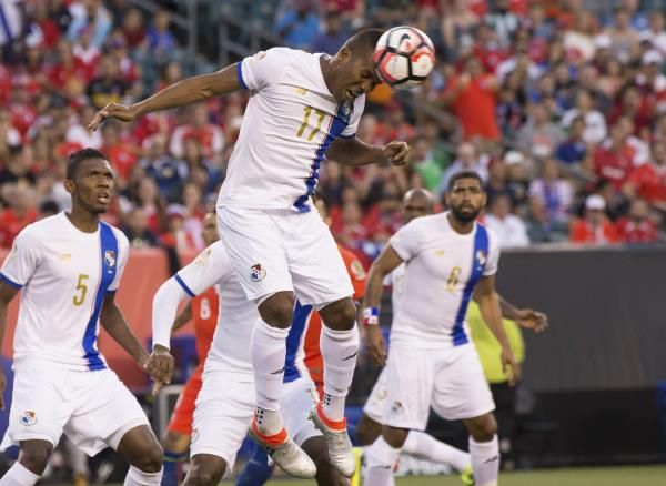 2016-06-15t011715z_91205477_nocid_rtrmadp_3_soccer-2016-copa-america-centenario-chile-at-panama_reuters