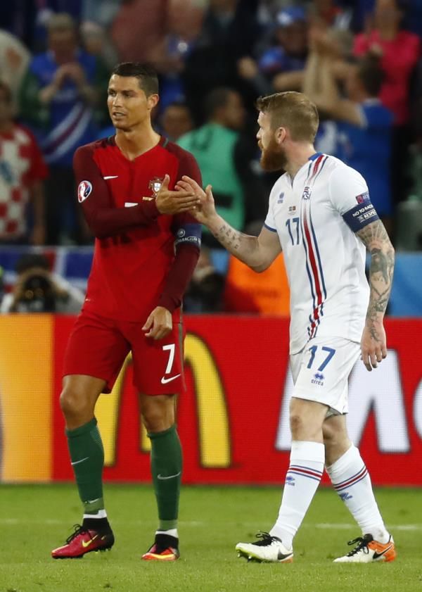 2016-06-14t205248z_108939168_mt1aci14437892_rtrmadp_3_soccer-euro-por-ice_reuters