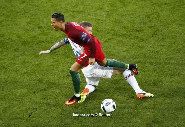 ?i=reuters%2f2016-06-14%2f2016-06-14t190408z_108932648_mt1aci14437593_rtrmadp_3_soccer-euro-por-ice_reuters