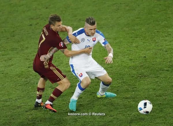 ?i=reuters%2f2016-06-15%2f2016-06-15t142750z_109002470_mt1aci14438527_rtrmadp_3_soccer-euro-rus-svk_reuters