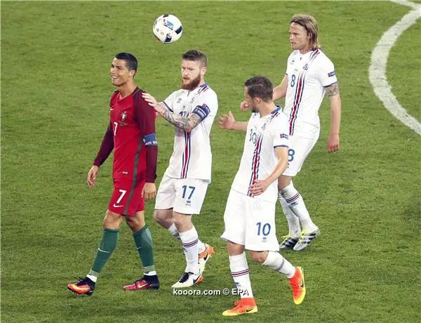 ?i=epa%2fsoccer%2f2016-06%2f2016-06-14%2f2016-06-14-05365631_epa