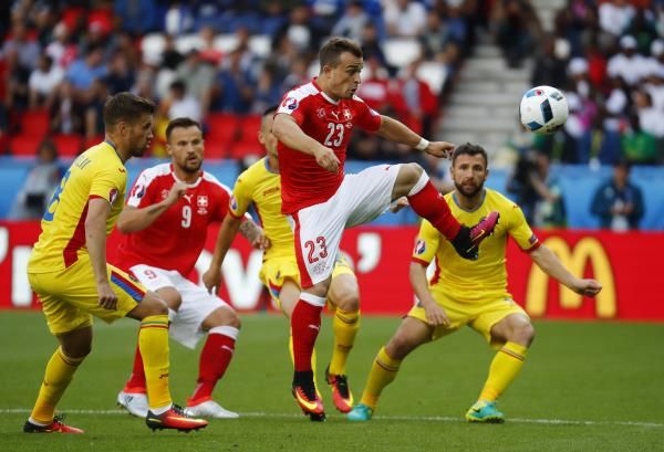 2016-06-15t160657z_109008417_mt1aci14438759_rtrmadp_3_soccer-euro-rom-swi_reuters