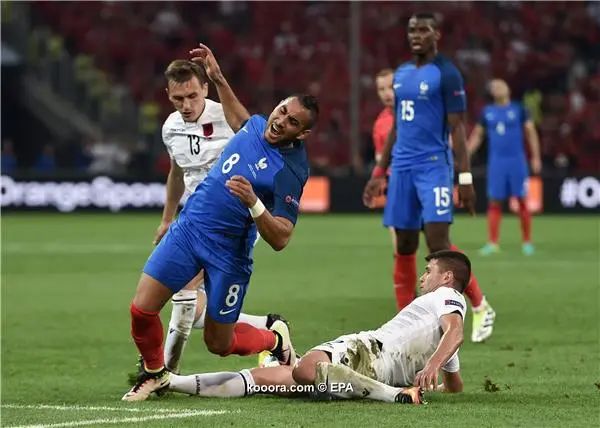 ?i=epa%2fsoccer%2f2016-06%2f2016-06-15%2f2016-06-15-05368224_epa