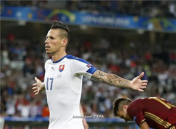 ?i=albums%2fmatches%2f1484496%2f2016-06-15-05366815_epa