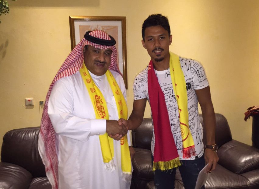 كرنشي عقب التوقيع للقادسية