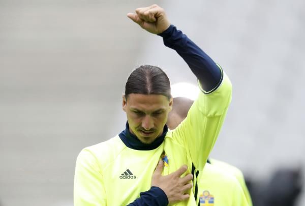 2016-06-12t154821z_554012278_lr1ec6c17wbad_rtrmadp_3_soccer-euro-swe_reuters