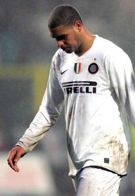 نجم إنتر ميلان السابق أدريانو