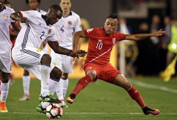2016-06-18t025818z_1362399448_nocid_rtrmadp_3_soccer-2016-copa-america-centenario-peru-at-colombia_reuters