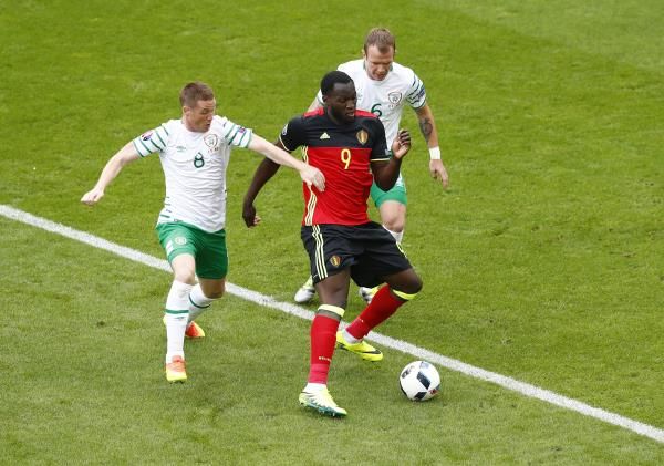 2016-06-18t130635z_109256795_mt1aci14443618_rtrmadp_3_soccer-euro-bel-irl_reuters