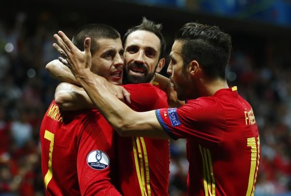 2016-06-17t215330z_109202010_mt1aci14443092_rtrmadp_3_soccer-euro-esp-tur_reuters