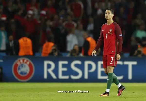 ?i=reuters%2f2016-06-18%2f2016-06-18t210620z_109285580_mt1aci14444863_rtrmadp_3_soccer-euro-por-aus_reuters