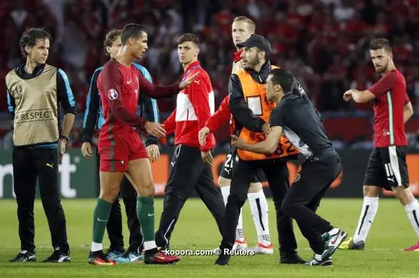 ?i=reuters%2f2016-06-18%2f2016-06-18t205723z_109285043_mt1aci14444834_rtrmadp_3_soccer-euro-por-aus_reuters