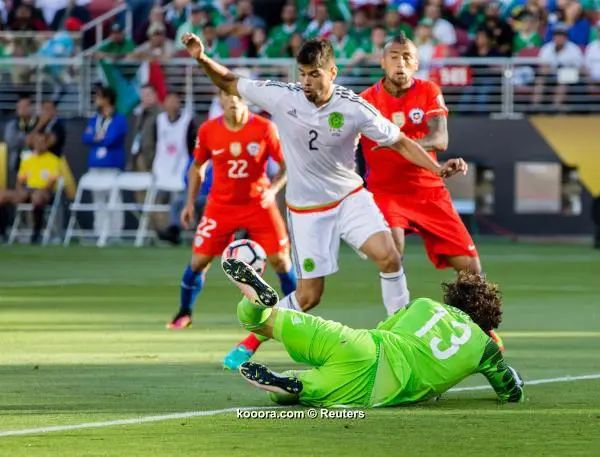 ?i=reuters%2f2016-06-19%2f2016-06-19t032103z_568494617_nocid_rtrmadp_3_soccer-2016-copa-america-centenario-mexico-at-chile_reuters