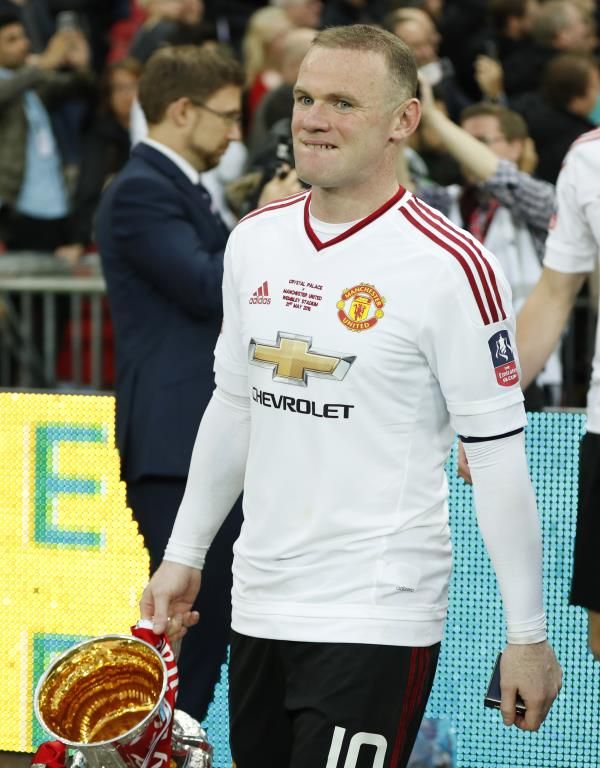 2016-05-21t193919z_106861159_mt1aci14396614_rtrmadp_3_soccer-england-cry-munfacupfinal_reuters