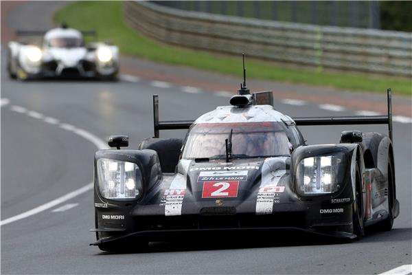 سيارة بورشه الفائزة