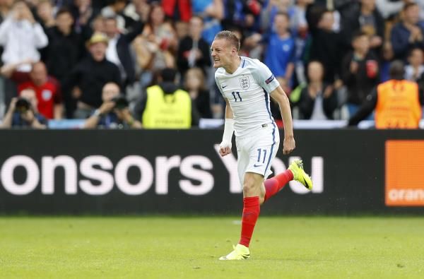 2016-06-16t154146z_109093306_mt1aci14440623_rtrmadp_3_soccer-euro-eng-wal_reuters