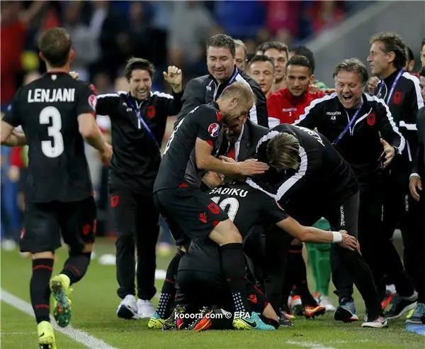 ?i=epa%2fsoccer%2f2016-06%2f2016-06-19%2f2016-06-19-05378075_epa