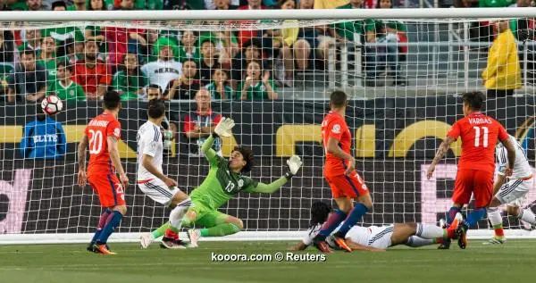 ?i=albums%2fmatches%2f1561171%2f2016-06-19t044503z_92441988_nocid_rtrmadp_3_soccer-2016-copa-america-centenario-mexico-at-chile_reuters