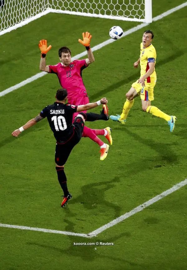 ?i=reuters%2f2016-06-19%2f2016-06-19t195033z_315908013_lr1ec6j1j3yl7_rtrmadp_3_soccer-euro-rom-alb_reuters