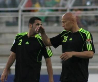 عثمان الخطيب (يمين)