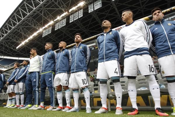 2016-06-15t054655z_843084453_nocid_rtrmadp_3_soccer-2016-copa-america-centenario-argentina-at-bolivia_reuters