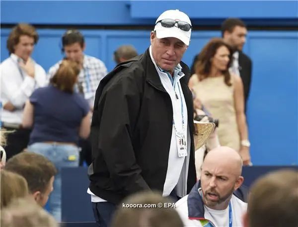 ?i=epa%2ftennis%2f2016-06%2f2016-06-19-05377606_epa