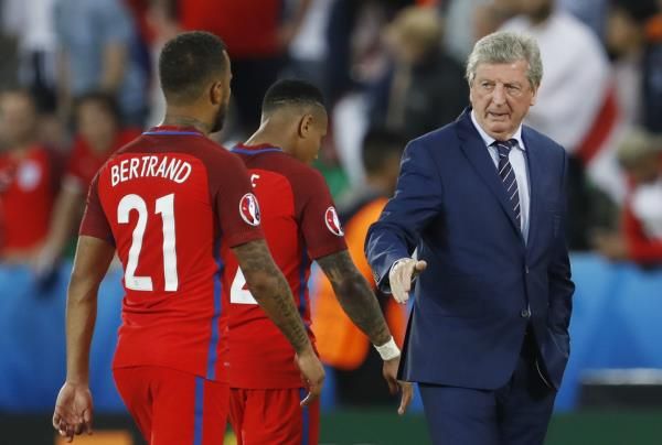 2016-06-20t210111z_109458071_mt1aci14447883_rtrmadp_3_soccer-euro-svk-eng_reuters