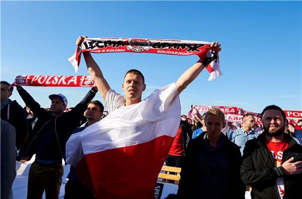 مشجعو بولندا