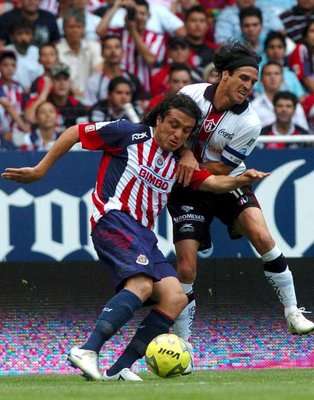 إكتور رينوسو 