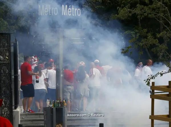 ?i=reuters%2f2016-06-21%2f2016-06-21t150144z_516010703_lr1ec6l15qm0x_rtrmadp_3_soccer-euro-fans_reuters