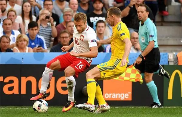 ?i=epa%2fsoccer%2f2016-06%2f2016-06-21%2f2016-06-21-05381977_epa